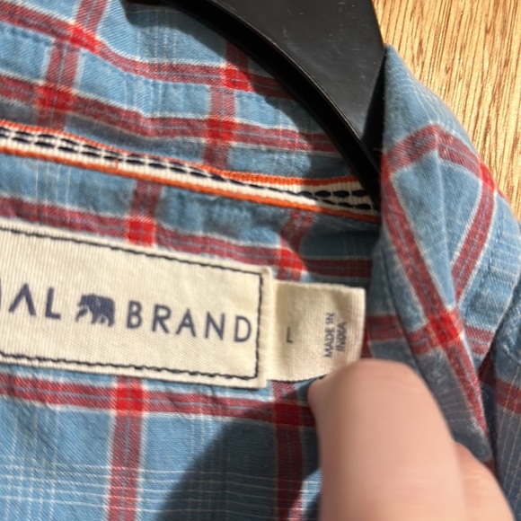Normal brand button down - Picture 2 of 2